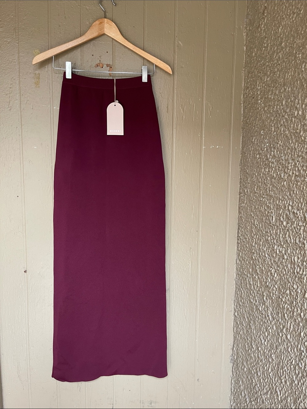 Meshki Francisca Mid Rise Knit Maxi Skirt in Merlot Size XS